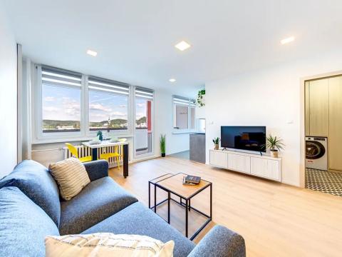 Pronájem bytu 1+kk, Trutnov, Křižíkova, 34 m2