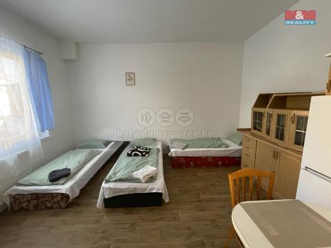 Pronájem bytu 2+1, Olomouc - Neředín, Neředínská, 30 m2