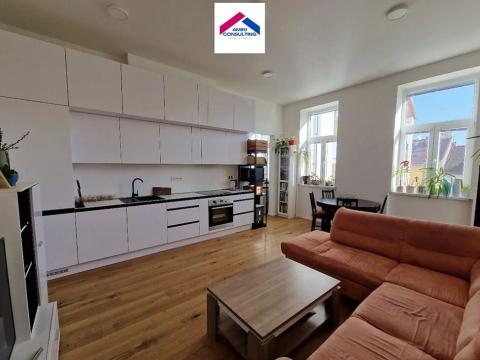 Pronájem bytu 2+kk, Brno, Ptašínského, 62 m2