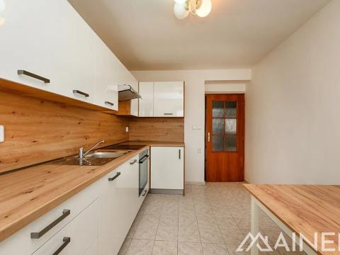 Pronájem bytu 3+1, Plzeň, Slovanská, 68 m2