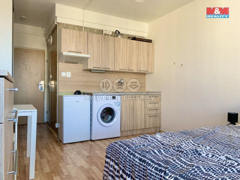 Pronájem bytu 1+kk, Klášterec nad Ohří, Budovatelská, 25 m2