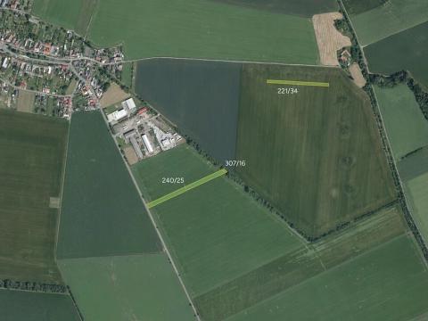Prodej podílu pole, Luběnice, 3539 m2