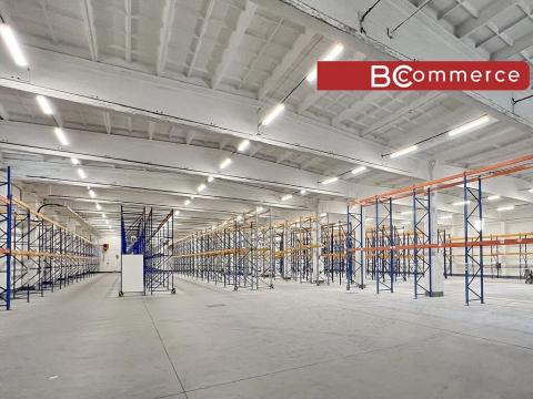Pronájem skladu, Brno, 3400 m2