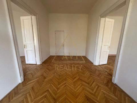 Pronájem bytu 3+1, Praha - Vinohrady, Francouzská, 96 m2