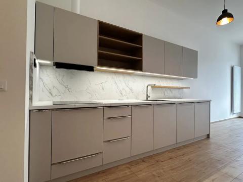 Pronájem bytu 1+kk, Praha - Hostavice, Českobrodská, 35 m2