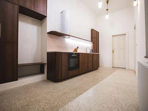 Pronájem bytu 2+kk, Praha - Nové Město, Růžová, 52 m2