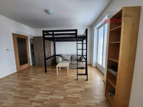 Pronájem bytu 1+kk, Brno, U Leskavy, 33 m2