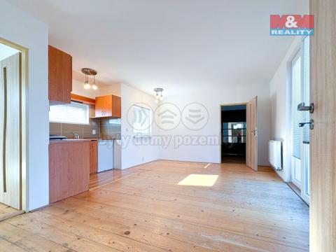Pronájem bytu 2+kk, Brno, Okružní, 40 m2