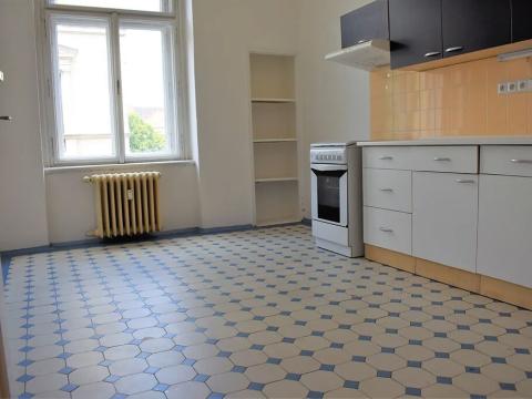 Pronájem bytu 2+1, Praha - Smíchov, Vodní, 73 m2