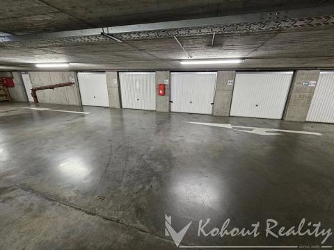 Prodej garáže, Praha - Strašnice, Štěchovická, 16 m2