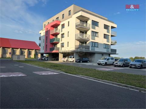 Prodej bytu 4+kk, Dašice, U Kasáren, 116 m2