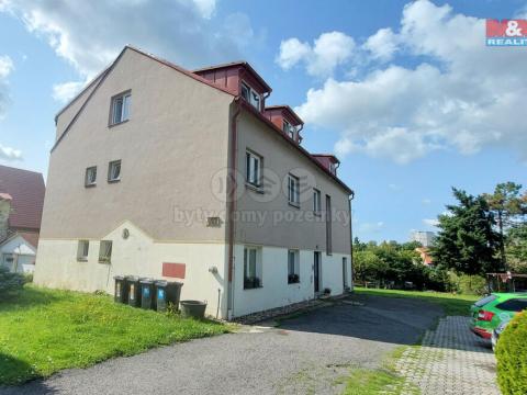 Pronájem bytu 2+kk, Dobříš, U Ovčína, 36 m2