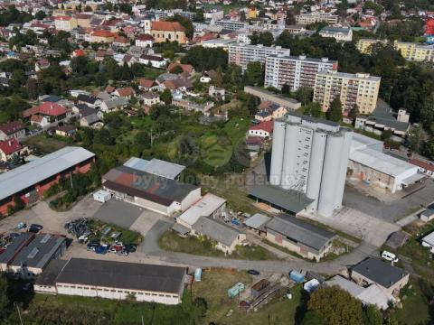 Pronájem garáže, Kostelec nad Orlicí, Mánesova, 1050 m2
