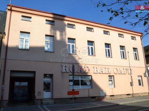 Prodej bytu 1+1, Červený Kostelec, Boženy Němcové, 85 m2