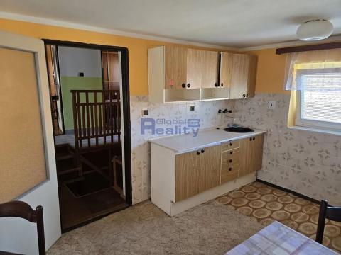 Pronájem bytu 3+1, Chlumec nad Cidlinou, 80 m2