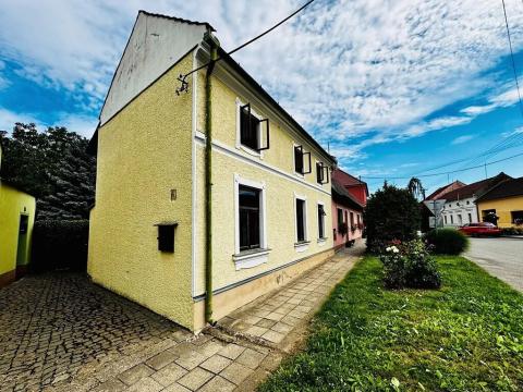 Prodej chalupy, Vážany, 120 m2
