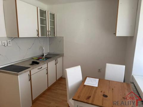 Pronájem bytu 1+1, Zlín, Padělky II, 35 m2