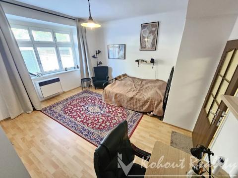 Prodej bytu 2+kk, Praha - Vršovice, Vršovická, 49 m2