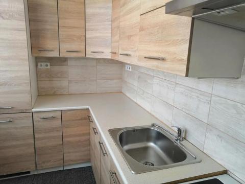 Pronájem bytu 2+1, Kadaň, Koželužská, 51 m2