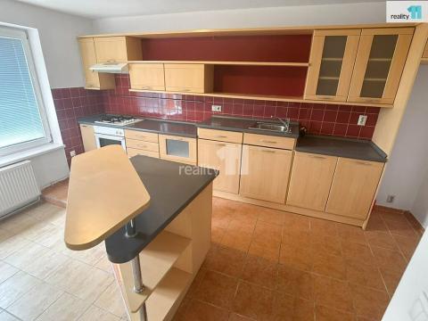 Pronájem bytu 3+1, Kroměříž, Chropyňská, 74 m2