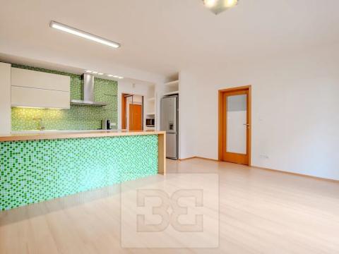Pronájem bytu 2+kk, Praha - Záběhlice, Kamelova, 52 m2