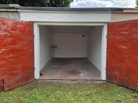 Pronájem garáže, Teplice, Jateční, 20 m2