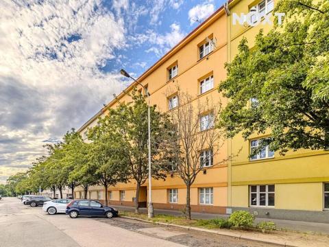 Prodej bytu 2+kk, Praha - Vysočany, U vysočanského pivovaru, 50 m2