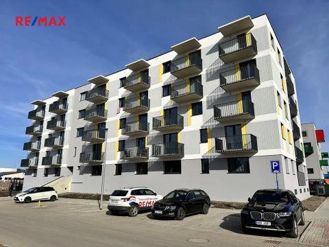 Pronájem bytu 2+kk, Kladno, Štěpána Rautenstraucha, 57 m2