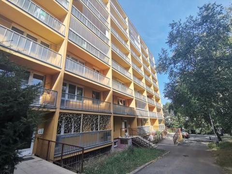Prodej bytu 3+1, Praha - Řepy, Laudova, 75 m2