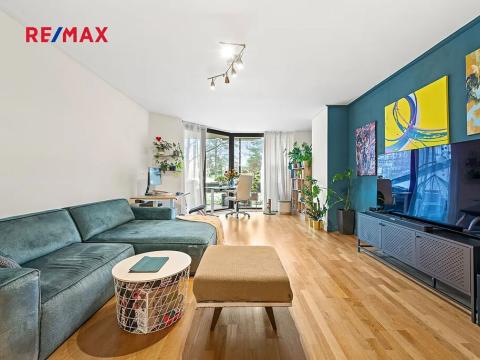 Prodej bytu 2+kk, Praha - Žižkov, Ke kapslovně, 85 m2