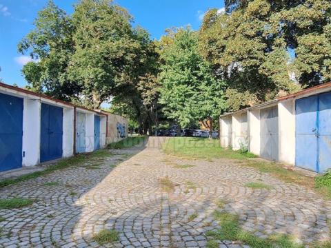 Prodej garáže, Hradec Králové, U Kavalíru, 17 m2