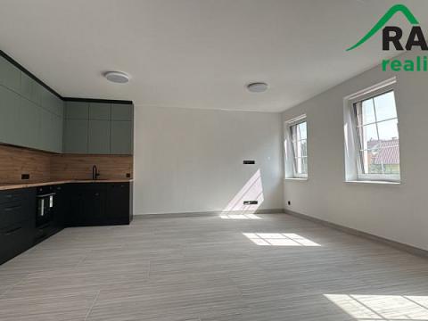 Pronájem bytu 1+kk, Planá, 55 m2