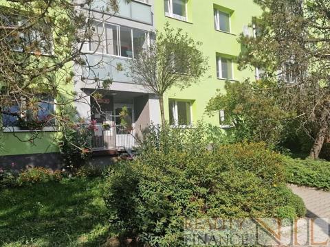 Prodej bytu 2+1, Plzeň, Těšínská, 50 m2