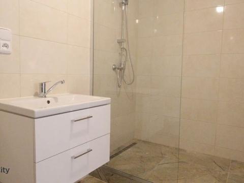 Prodej bytu 3+1, Praha - Horní Měcholupy, Livornská, 80 m2