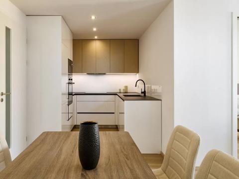 Prodej bytu 2+kk, Praha - Horní Měcholupy, Milánská, 59 m2
