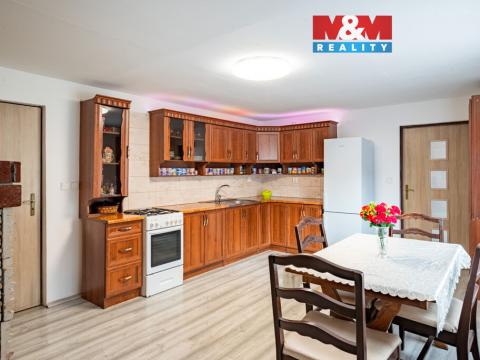 Prodej rodinného domu, Přešťovice, 662 m2