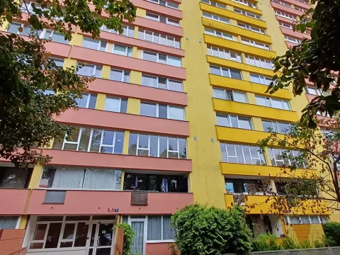 Pronájem bytu 2+kk, Praha - Bohnice, Hlivická, 32 m2