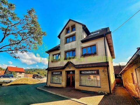 Pronájem obchodního prostoru, Hovězí, 148 m2