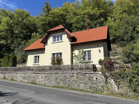 Prodej rodinného domu, Roztoky, 108 m2