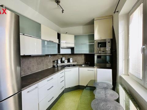 Pronájem bytu 2+1, Ostrava - Poruba, Maďarská, 54 m2