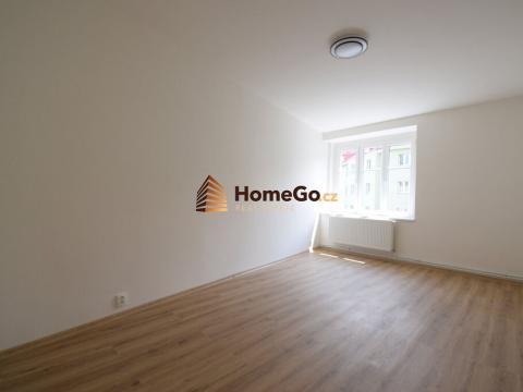 Pronájem bytu 1+kk, Praha - Nusle, Žateckých, 22 m2