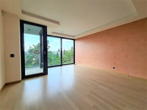 Pronájem bytu 2+kk, Praha - Podolí, Jeremenkova, 60 m2