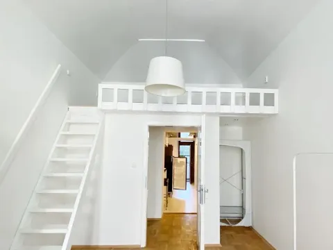 Pronájem bytu 2+1, Praha - Smíchov, Na Celné, 51 m2