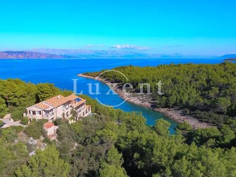 Prodej vily, Hvar, Chorvatsko, 600 m2