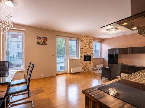 Prodej bytu 1+kk, Praha - Kyje, Pelušková, 42 m2