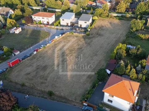 Prodej pozemku pro bydlení, Hovorčovice, 3953 m2