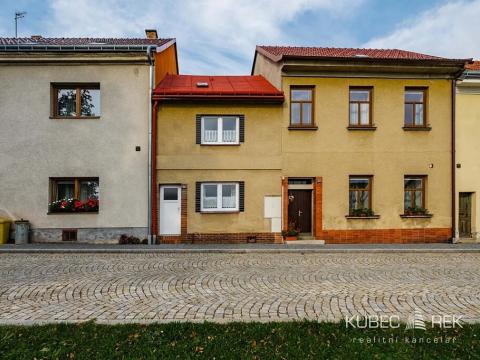 Prodej rodinného domu, Počátky, Mariánské nám., 80 m2