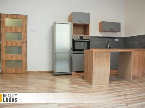 Pronájem bytu 2+kk, Ostrava, Poděbradova, 57 m2
