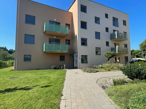 Pronájem bytu 1+kk, Buchlovice, 33 m2