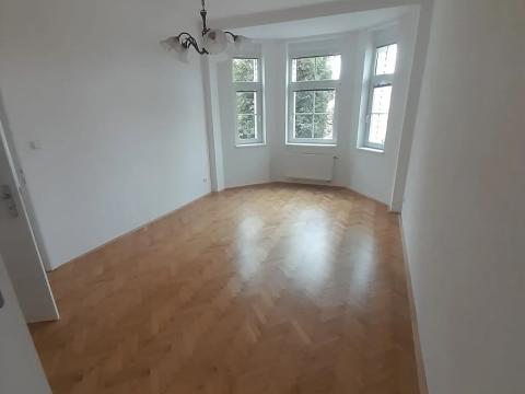 Pronájem bytu 4+kk, Praha - Kobylisy, Klíčanská, 95 m2